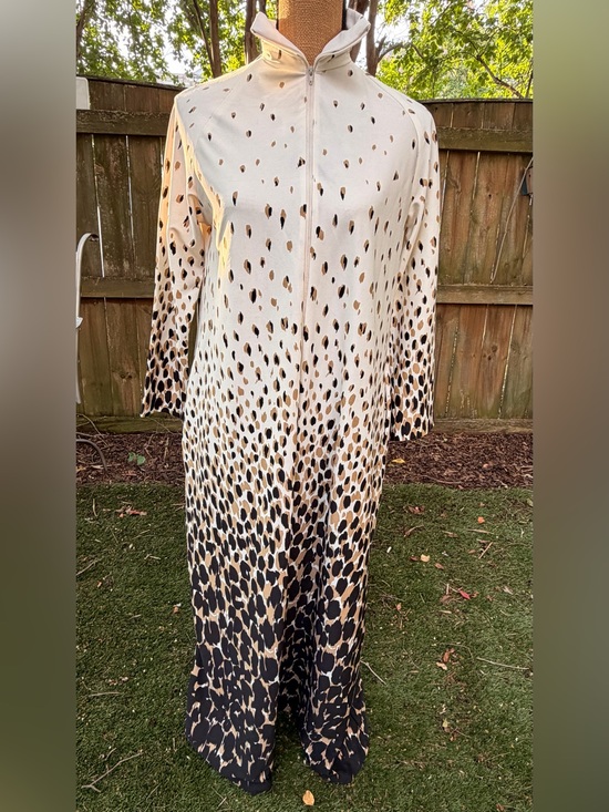 Rhapsody Dresses & Skirts - Vintage 60s 70s Rhapsody by Glazier Leopard Maxi Hostess Gown Zip Front